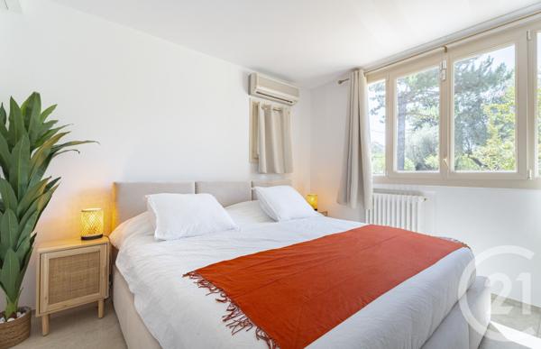 Maison à vendre  5 pièces - 160 m2 LE ROURET - 06