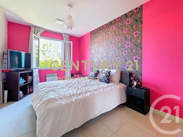 Maison à vendre  5 pièces - 100,95 m 2   GIGEAN  - 34