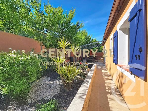 Maison à vendre  5 pièces - 100,95 m 2   GIGEAN  - 34
