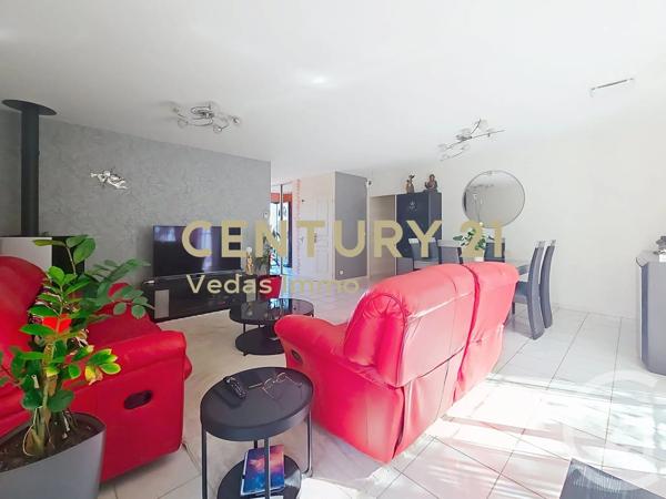Maison à vendre  5 pièces - 100,95 m 2   GIGEAN  - 34