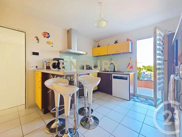 Maison à vendre  5 pièces - 100,95 m 2   GIGEAN  - 34