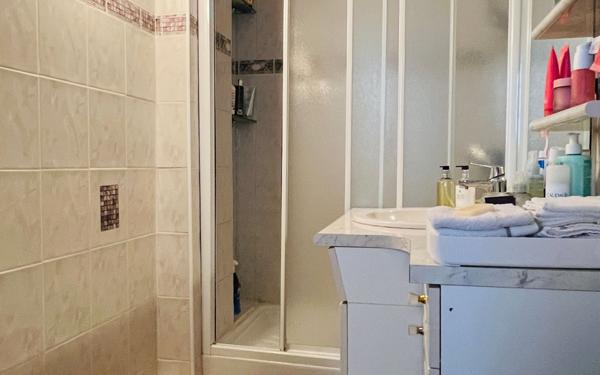 Appartement à vendre    3 pièces • 61 m2 Saint-Martin-de-Ré