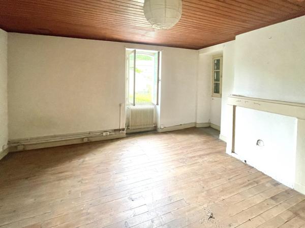 Maison en pierre à rénover