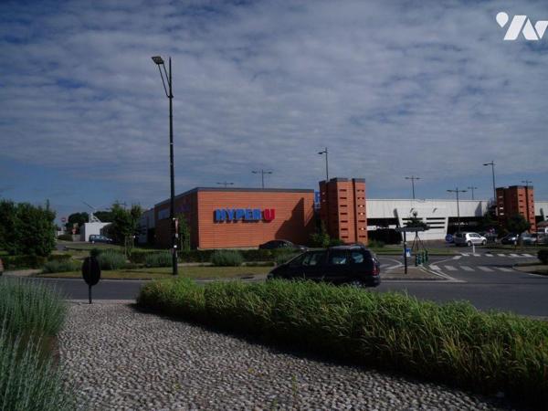 Cellule commerciale rentabilité de 7.5% brut