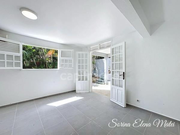 Maison à vendre 7 pièces (971)