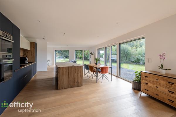 Maison 5 pièces - 173 m² Exclusivité efficity