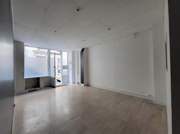 Local commercial à vendre |                                       Paris 09 |                                       Murs |     37 m²