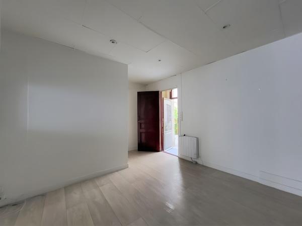 Local commercial à vendre |                                       Paris 09 |                                       Murs |     37 m²
