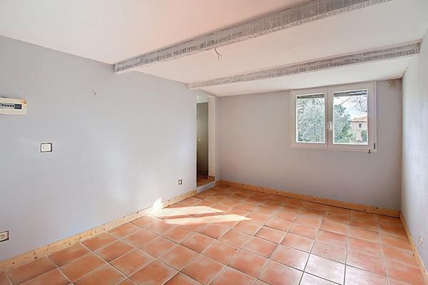 A VENDRE FLAYOSC - Maison 120 m² sur terrain de 4500 m²