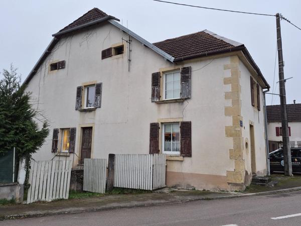 Maison à vendre 4 pièces BAULAY (70)