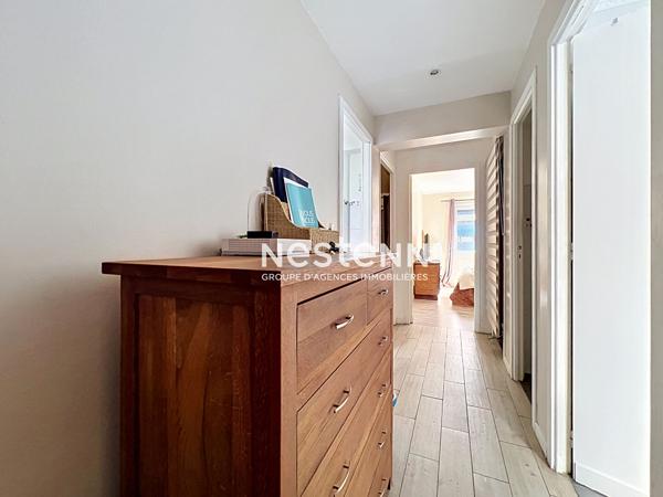 Golfe Juan - 2P - 48 m2 - Proche mer - Cave - Meublé - Traversant