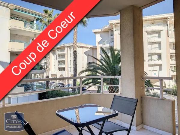 Appartement à louer 1 pièce 25m² Fréjus (83600)