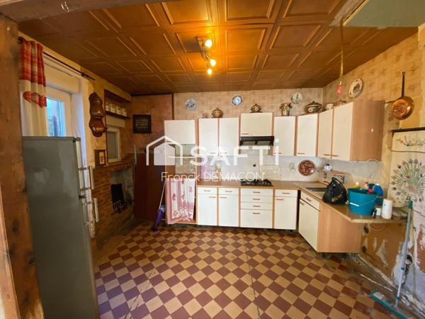 Maison mitoyenne de 73m2 à rénover