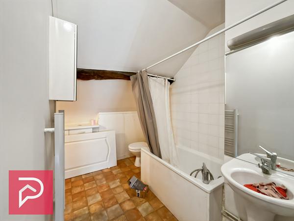 Immeuble de rapport 85 m2