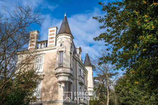 Maison de maître d’exception du XIXe siècle dans un écrin de verdure préservé