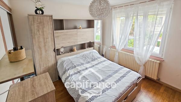 Maison rénovée à vendre 7 pièces (71)