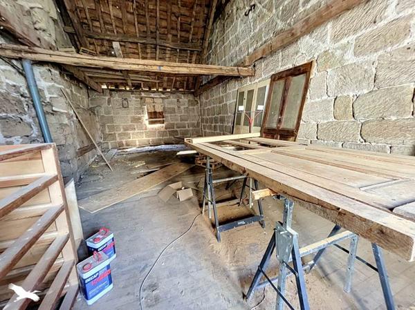 Maison à vendre 60 000 € Ussac 4 p 90 m² DPE