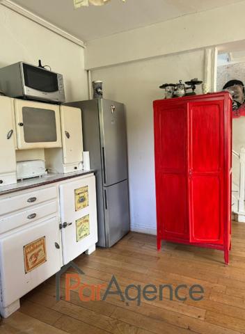 VILLA DE STYLE BALNEAIRE 6 PIECES