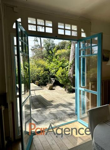 VILLA DE STYLE BALNEAIRE 6 PIECES