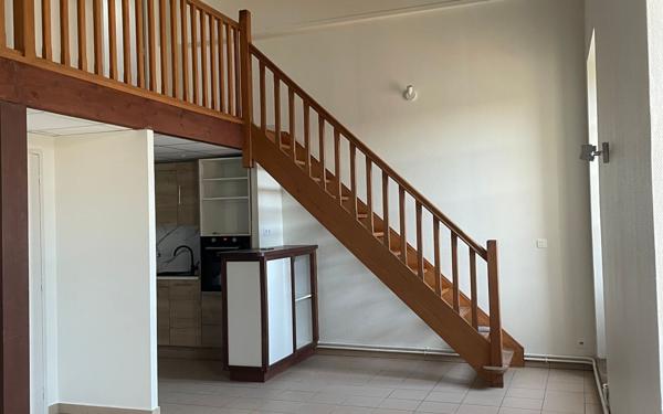 Appartement à louer    4 pièces • 107,82 m2 Tonnay-Charente