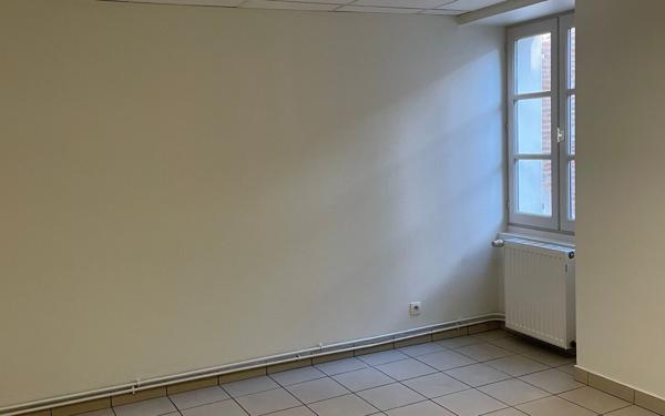 Appartement à louer    4 pièces • 107,82 m2 Tonnay-Charente