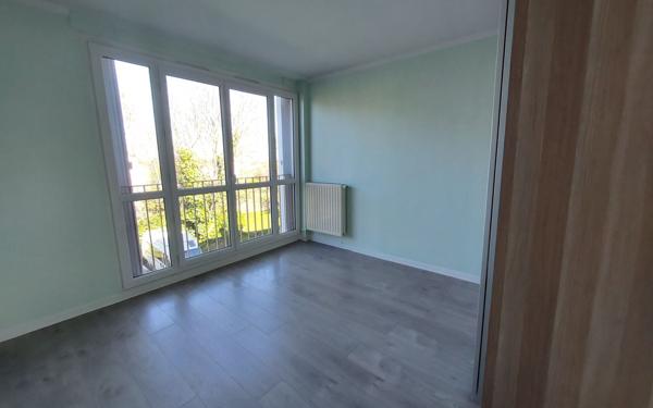 Appartement à vendre    2 pièces • 49,46 m2 Neuilly-Plaisance