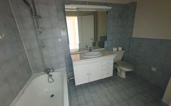 Appartement à vendre    2 pièces • 49,46 m2 Neuilly-Plaisance
