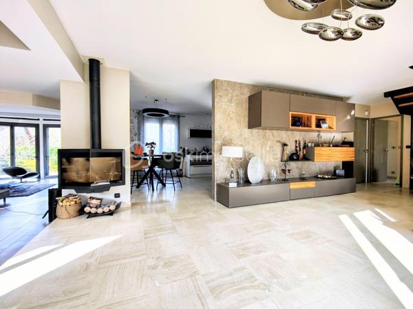 Maison de 233 m²