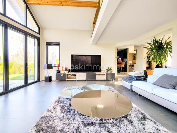 Maison de 233 m²