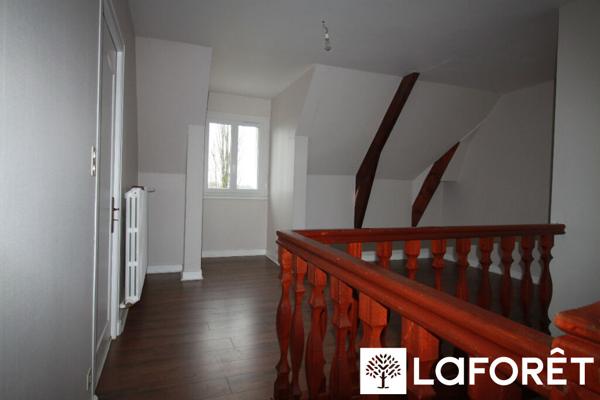 Location maison Thiviers - 4 pièce(s) - 160 m² - 990 €/mois