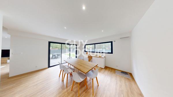 Maison 3 chambres de 116m2 à Mimizan en lisière de forêt