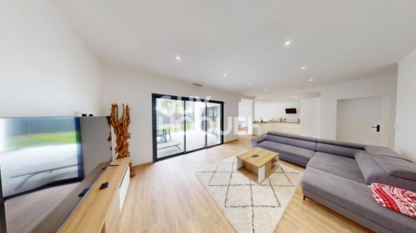 Maison 3 chambres de 116m2 à Mimizan en lisière de forêt