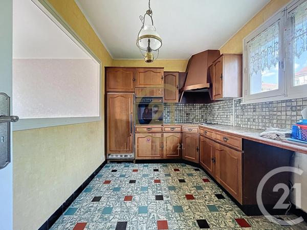 Maison à vendre  4 pièces - 97 m 2   BRIGNAIS  - 69