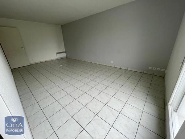 Appartement à louer 2 pièces 48.37m²