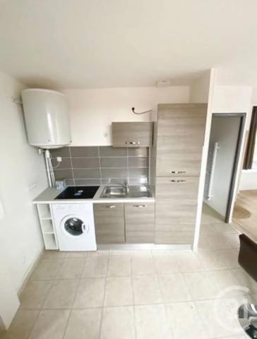 Immeuble à vendre  210 m 2   GIVORS  - 69