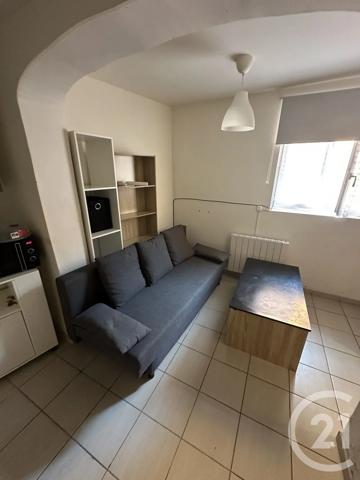 Immeuble à vendre  210 m 2   GIVORS  - 69