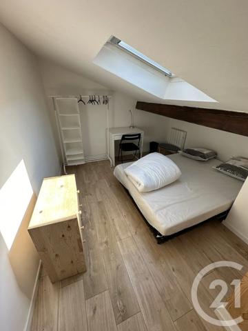 Immeuble à vendre  210 m 2   GIVORS  - 69