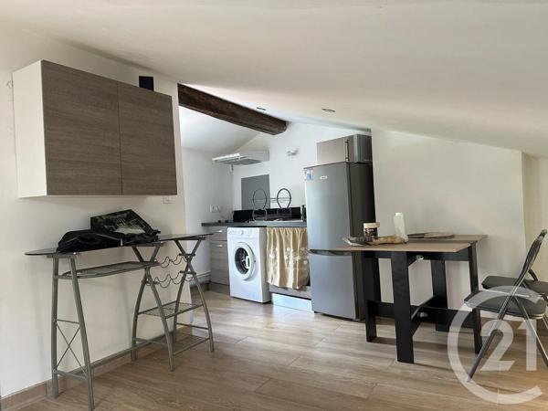 Immeuble à vendre  210 m 2   GIVORS  - 69