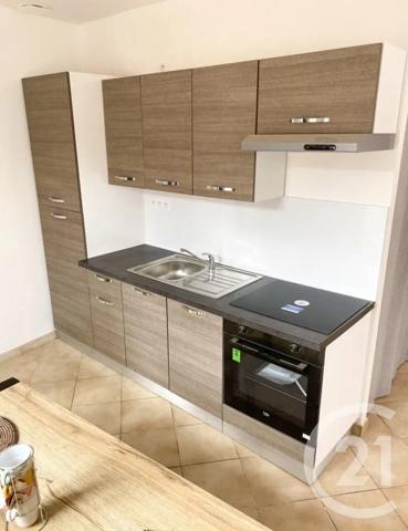 Immeuble à vendre  210 m 2   GIVORS  - 69