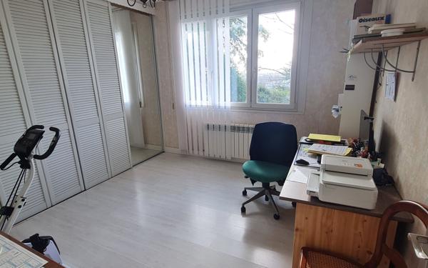 Maison à vendre    6 pièces •  Agen