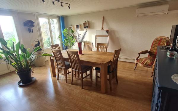 Maison à vendre    6 pièces •  Agen