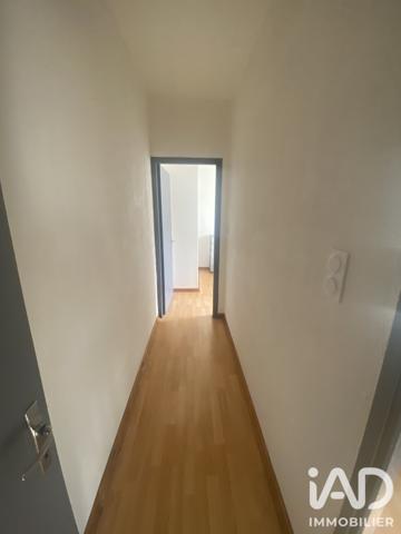 Location appartement 4 pièces 55 m² Saint-Sernin-sur-Rance