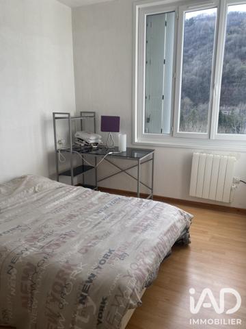 Location appartement 4 pièces 55 m² Saint-Sernin-sur-Rance