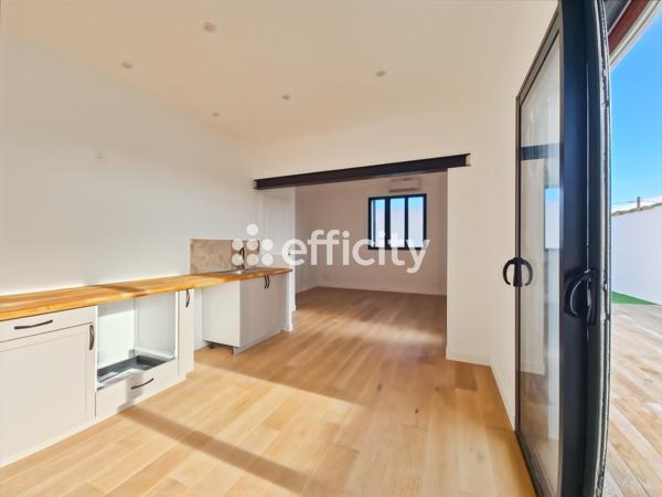 Appartement
         4 pièces
        - 86 m² Bien prestige 541 000 € *