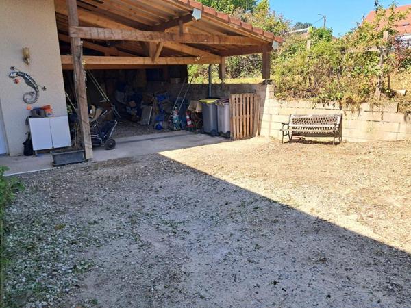 Maison Charmoille 8 pièces  190 m2 à 194 800 euros