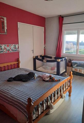 Maison Charmoille 8 pièces  190 m2 à 194 800 euros