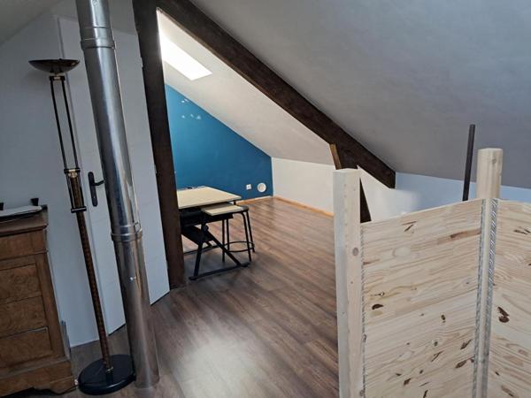 Maison Charmoille 8 pièces  190 m2 à 194 800 euros