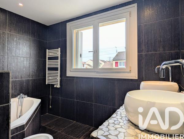 Maison à vendre 7 pièces 160 m² Fagnières