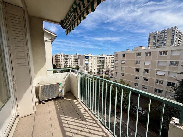 Lyon 3e - Appartement 4 pièces 86 m2 balcon, loggia et garage