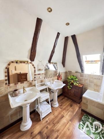 Maison à vendre 7 pièces 170 m² Pierrefort